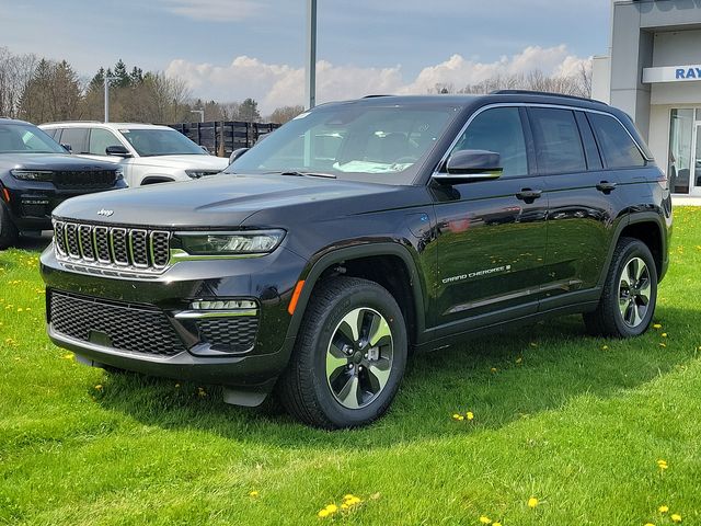 2024 Jeep Grand Cherokee 4xe Base