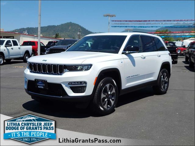 2024 Jeep Grand Cherokee 4xe Base