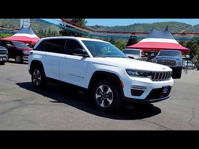 2024 Jeep Grand Cherokee 4xe Base