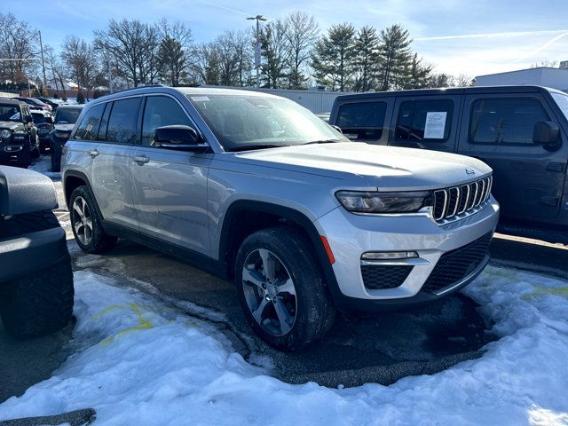 2024 Jeep Grand Cherokee 4xe Base