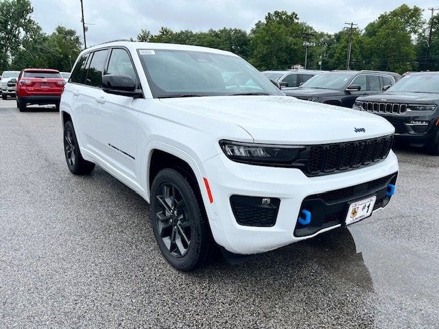 2024 Jeep Grand Cherokee 4xe Anniversary Edition