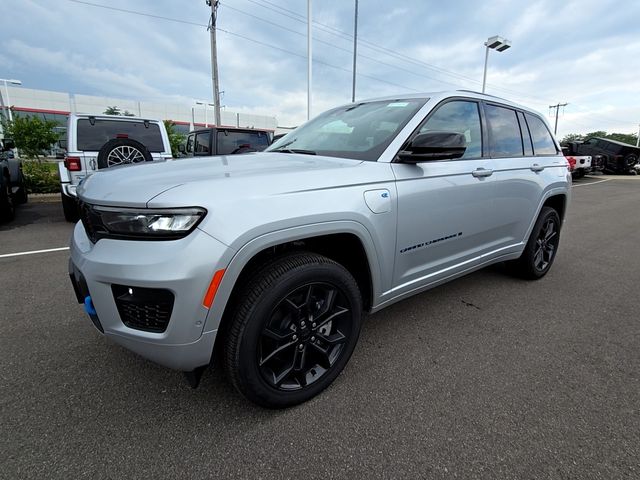 2024 Jeep Grand Cherokee 4xe Anniversary Edition