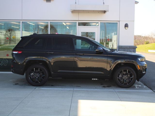 2024 Jeep Grand Cherokee 4xe Anniversary Edition