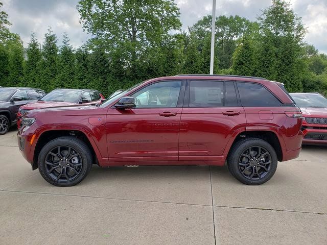 2024 Jeep Grand Cherokee 4xe Anniversary Edition