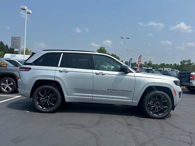 2024 Jeep Grand Cherokee 4xe Anniversary Edition