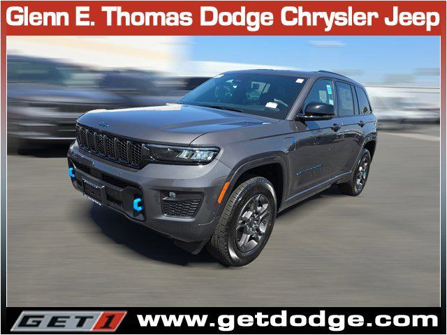 2024 Jeep Grand Cherokee 4xe Anniversary Edition