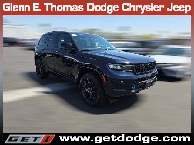 2024 Jeep Grand Cherokee 4xe Anniversary Edition