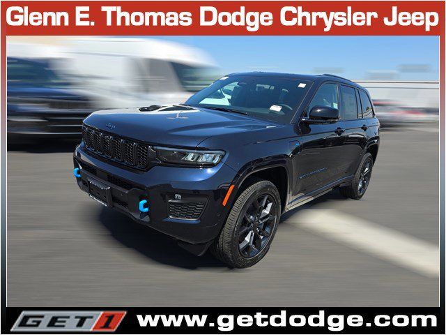 2024 Jeep Grand Cherokee 4xe Anniversary Edition