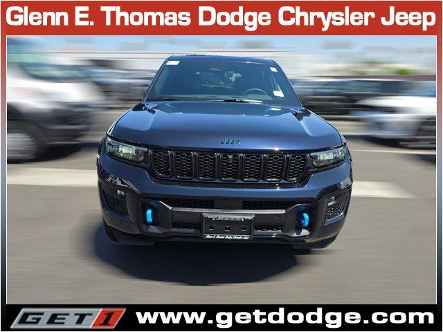 2024 Jeep Grand Cherokee 4xe Anniversary Edition