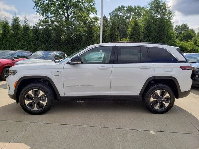 2024 Jeep Grand Cherokee 4xe Base