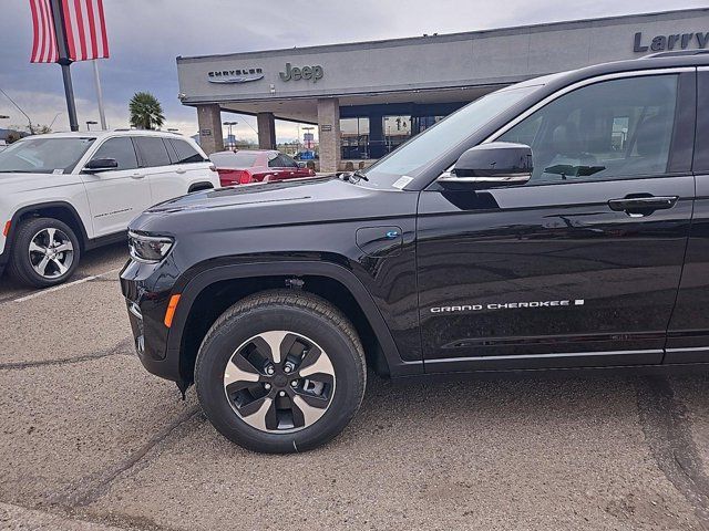 2024 Jeep Grand Cherokee 4xe Base