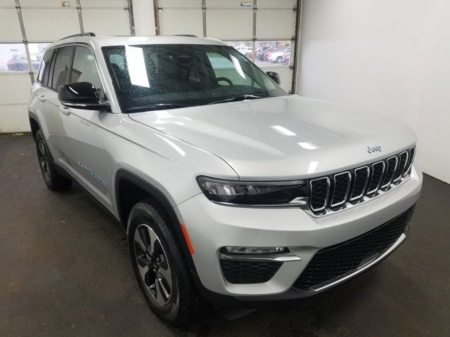 2024 Jeep Grand Cherokee 4xe Base