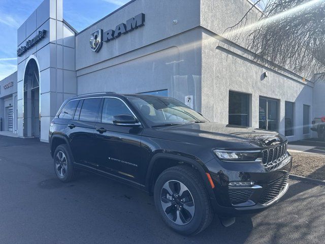 2024 Jeep Grand Cherokee 4xe Base