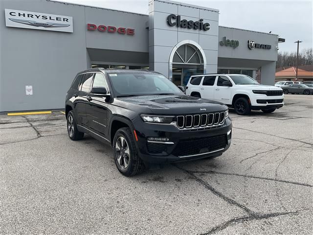 2024 Jeep Grand Cherokee 4xe Base