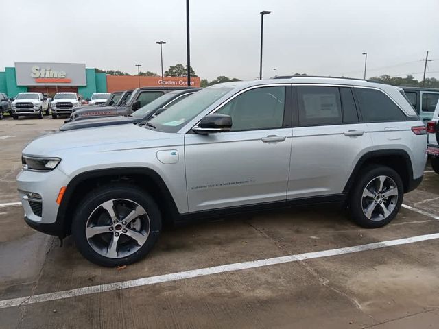 2024 Jeep Grand Cherokee 4xe Base