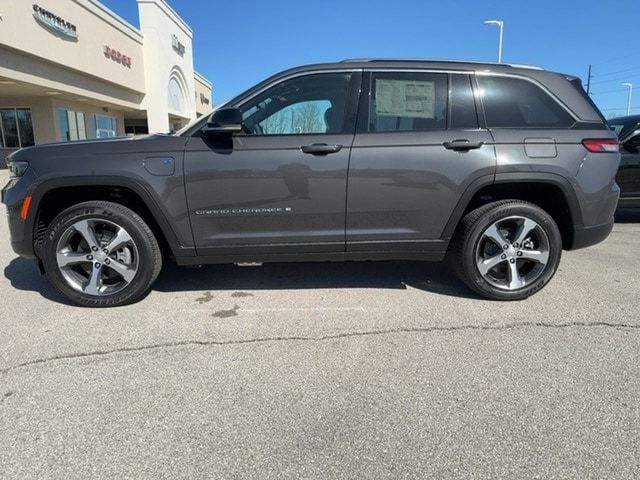 2024 Jeep Grand Cherokee 4xe Base