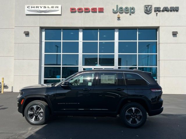 2024 Jeep Grand Cherokee 4xe Base