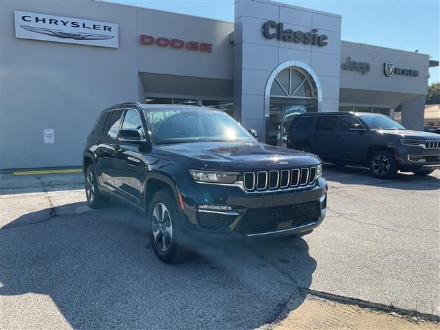 2024 Jeep Grand Cherokee 4xe Base