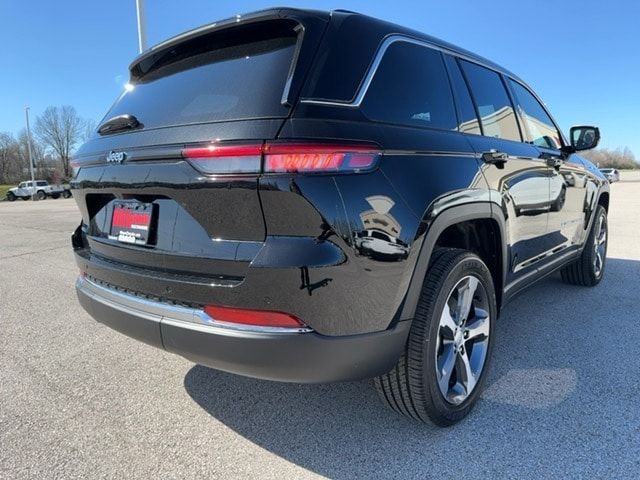 2024 Jeep Grand Cherokee 4xe Base