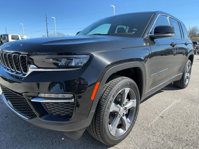 2024 Jeep Grand Cherokee 4xe Base