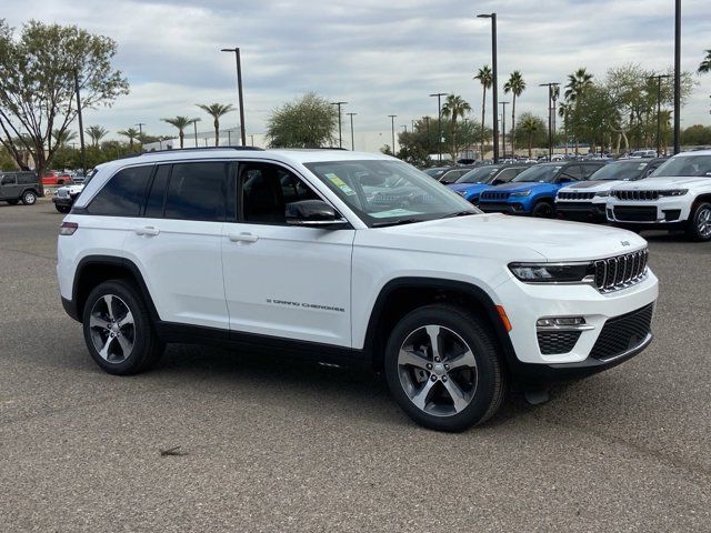 2024 Jeep Grand Cherokee 4xe Base