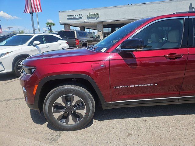 2024 Jeep Grand Cherokee 4xe Base