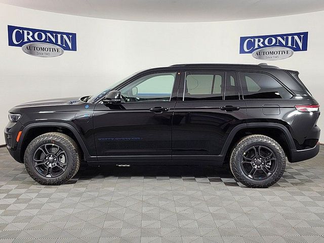 2024 Jeep Grand Cherokee 4xe Trailhawk