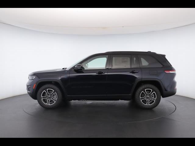 2024 Jeep Grand Cherokee 4xe Trailhawk