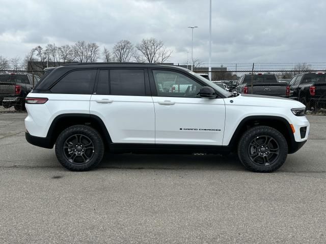 2024 Jeep Grand Cherokee 4xe Trailhawk