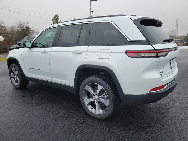 2024 Jeep Grand Cherokee 4xe Base