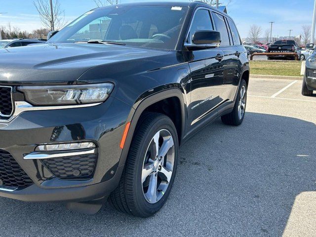 2024 Jeep Grand Cherokee 4xe Base