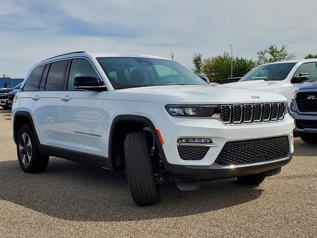 2024 Jeep Grand Cherokee 4xe Base