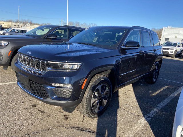 2024 Jeep Grand Cherokee 4xe Base