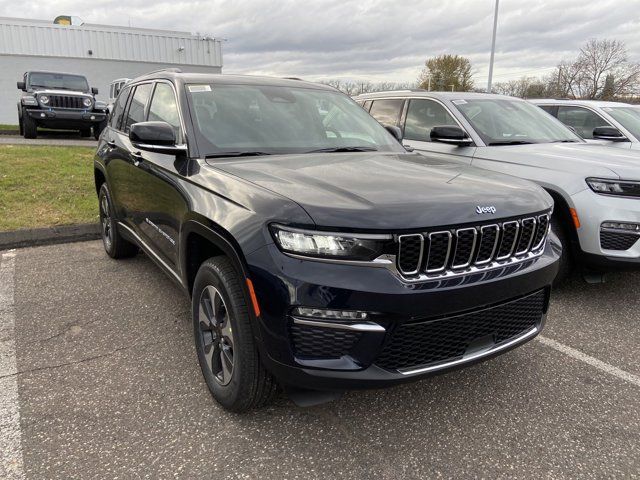 2024 Jeep Grand Cherokee 4xe Base