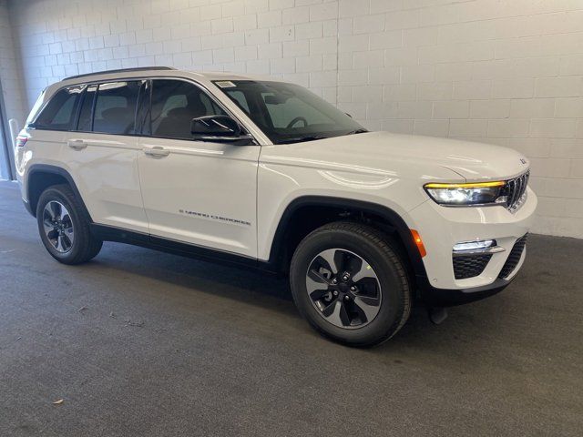 2024 Jeep Grand Cherokee 4xe Base