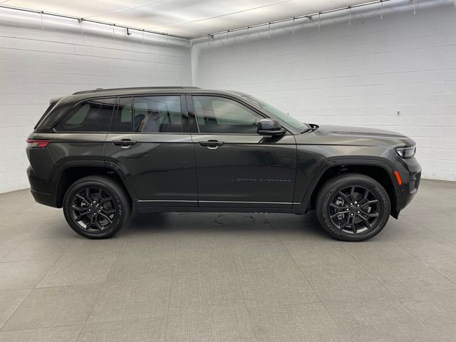 2024 Jeep Grand Cherokee 4xe Anniversary Edition