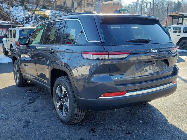 2024 Jeep Grand Cherokee 4xe Base