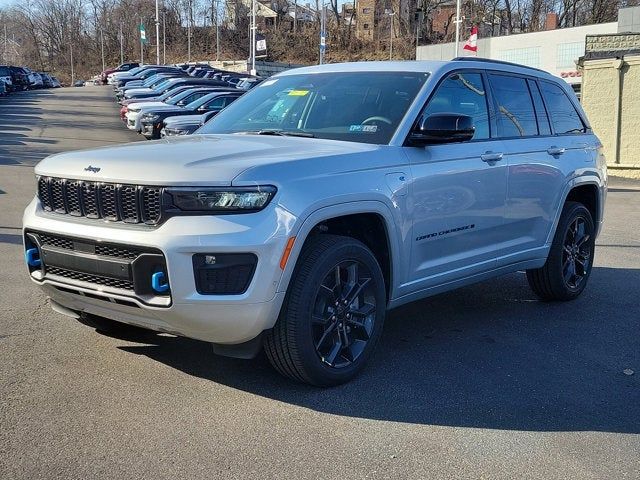 2024 Jeep Grand Cherokee 4xe Anniversary Edition