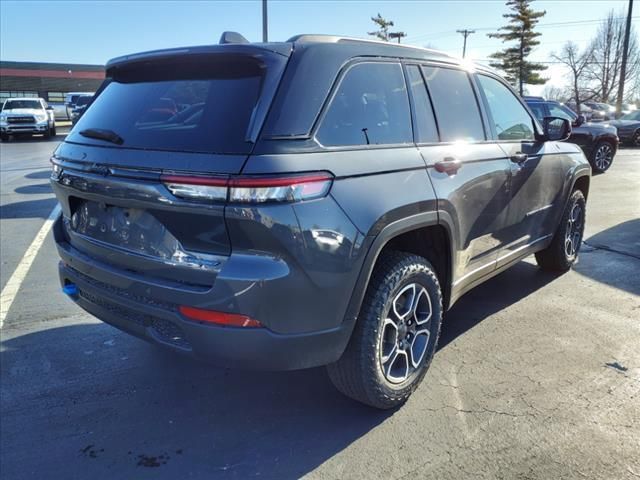 2024 Jeep Grand Cherokee 4xe Trailhawk