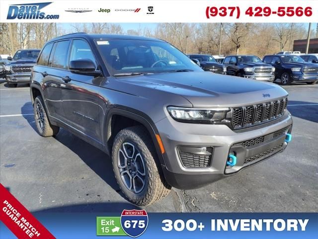 2024 Jeep Grand Cherokee 4xe Trailhawk