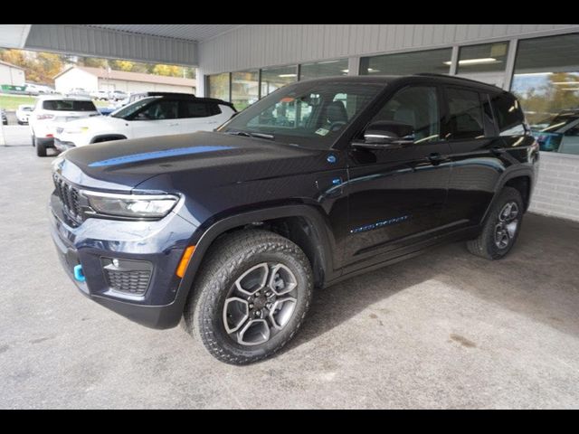 2024 Jeep Grand Cherokee 4xe Trailhawk