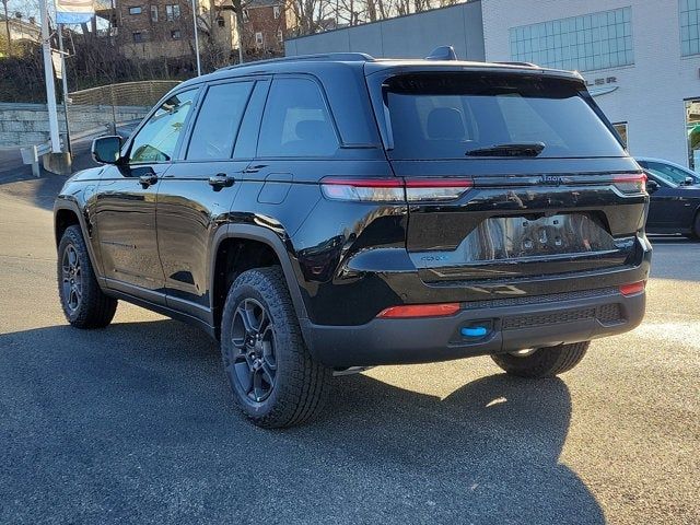 2024 Jeep Grand Cherokee 4xe Trailhawk