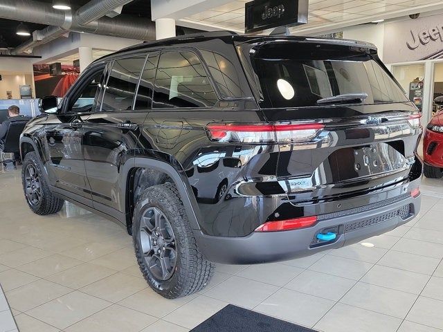 2024 Jeep Grand Cherokee 4xe Trailhawk