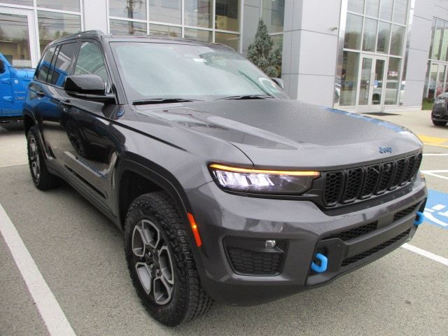 2024 Jeep Grand Cherokee 4xe Trailhawk