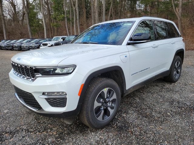 2024 Jeep Grand Cherokee 4xe Base