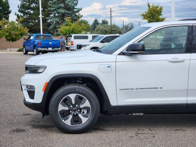 2024 Jeep Grand Cherokee 4xe Base