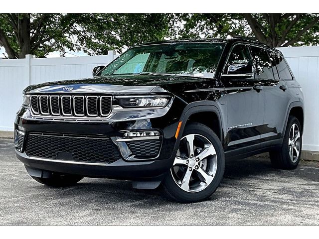 2024 Jeep Grand Cherokee 4xe Base