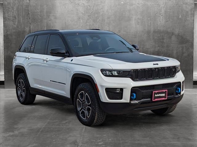 2024 Jeep Grand Cherokee 4xe Trailhawk