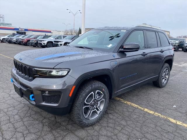 2024 Jeep Grand Cherokee 4xe Trailhawk