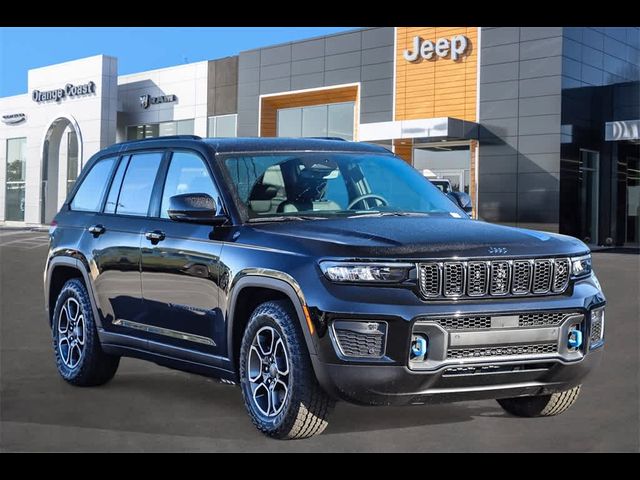 2024 Jeep Grand Cherokee 4xe Trailhawk